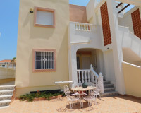 Alquiler a largo plazo - Apartamento / Piso - La Zenia