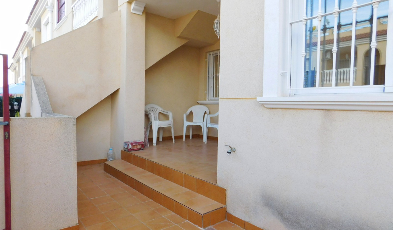 Alquiler a largo plazo - Apartamento / Piso - Orihuela - La Matanza