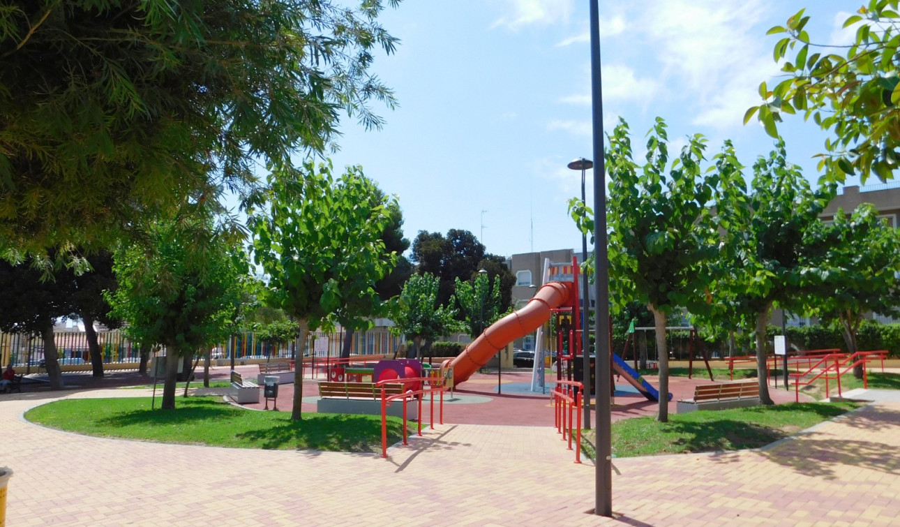 Alquiler a largo plazo - Apartamento / Piso - San Miguel de Salinas - San Miguel Salinas