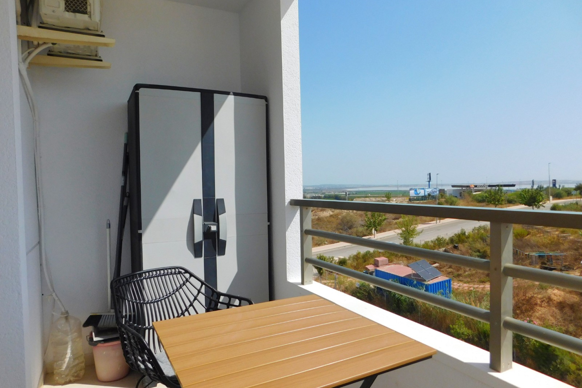 Alquiler a largo plazo - Apartamento / Piso - San Miguel de Salinas