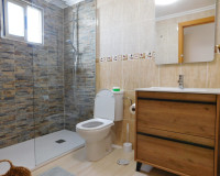Alquiler a largo plazo - Apartamento / Piso - San Miguel de Salinas