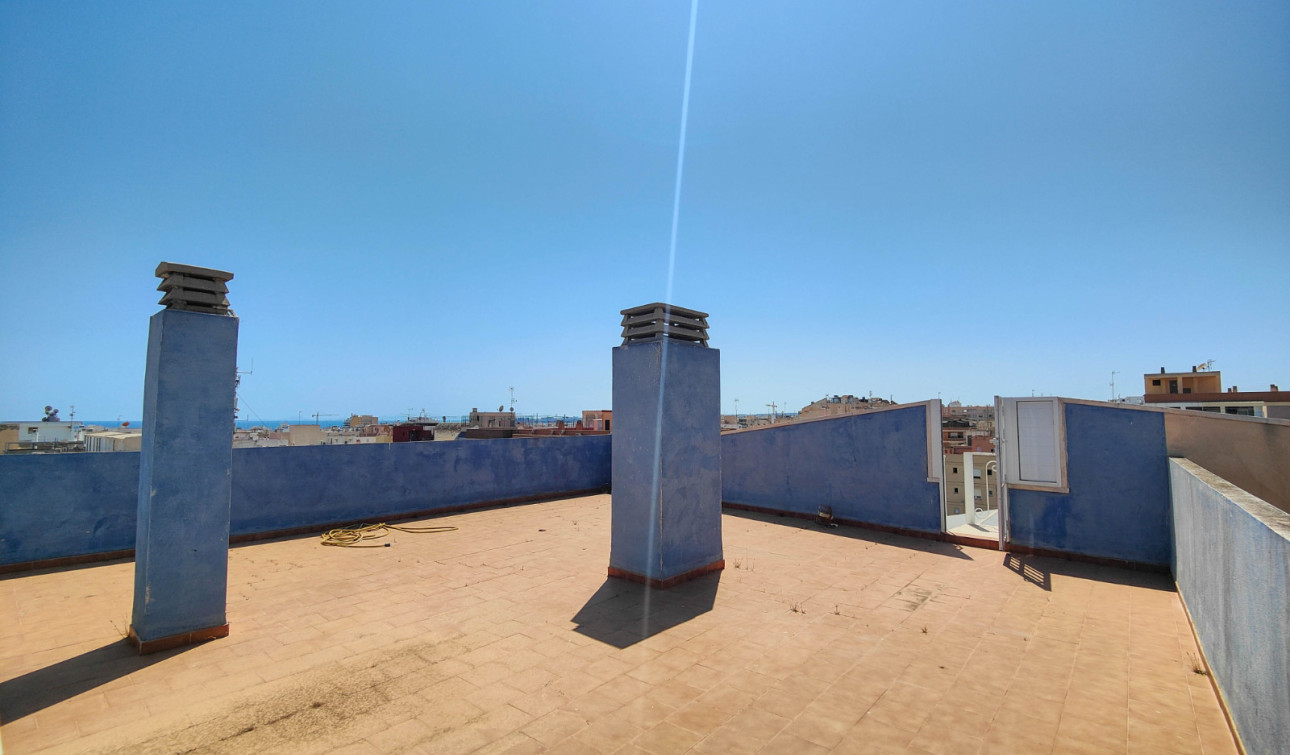 Alquiler a largo plazo - Apartamento / Piso - Torrevieja - Antonio Machado