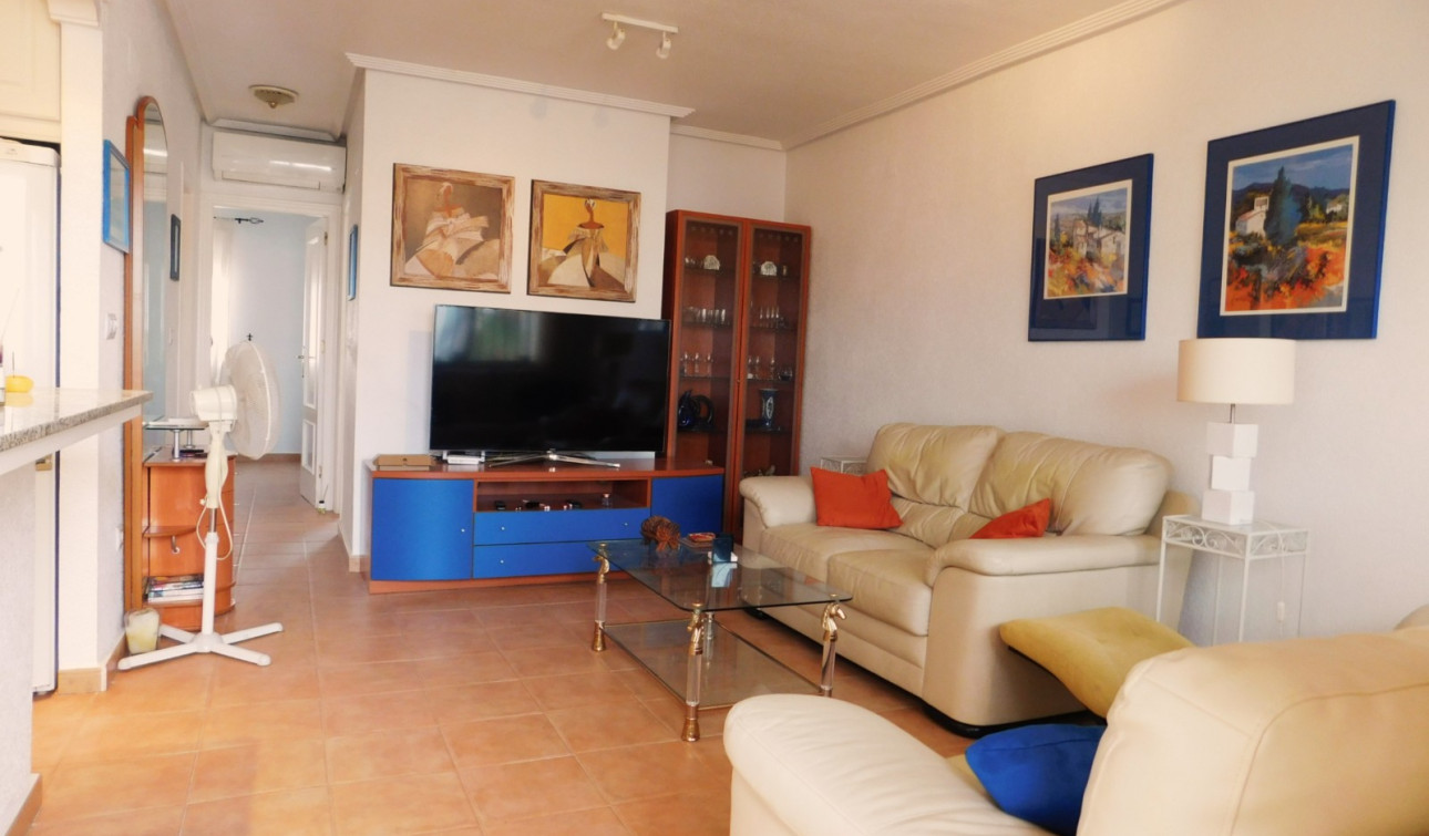 Alquiler a largo plazo - Apartamento / Piso - Villamartín