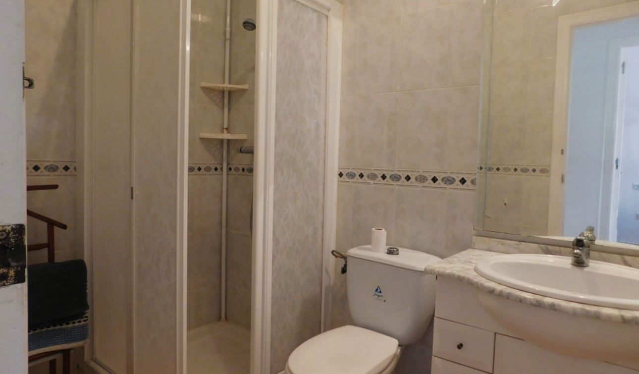 Alquiler a largo plazo - Apartamento / Piso - Villamartín