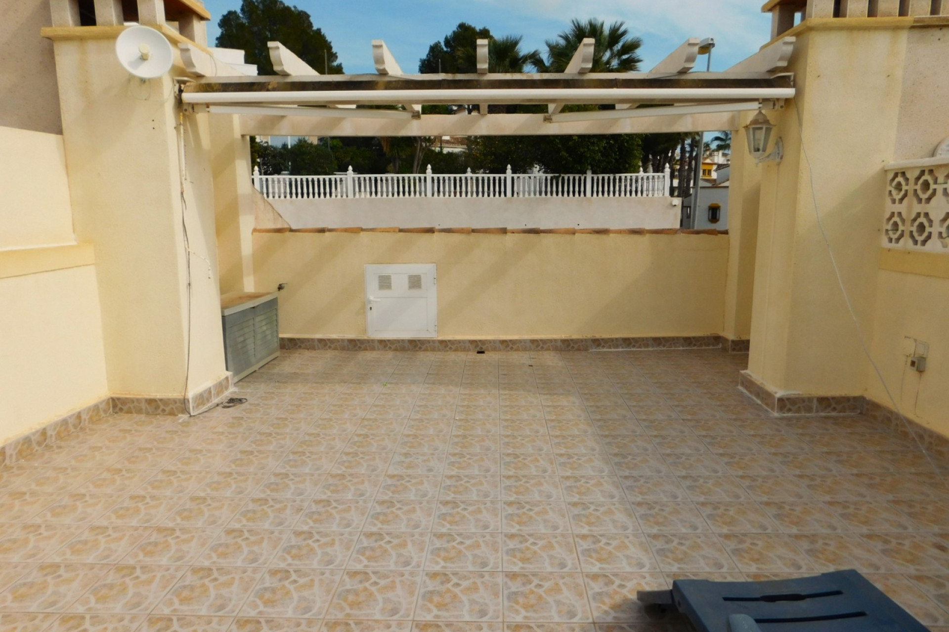 Alquiler a largo plazo - Apartamento / Piso - Villamartín