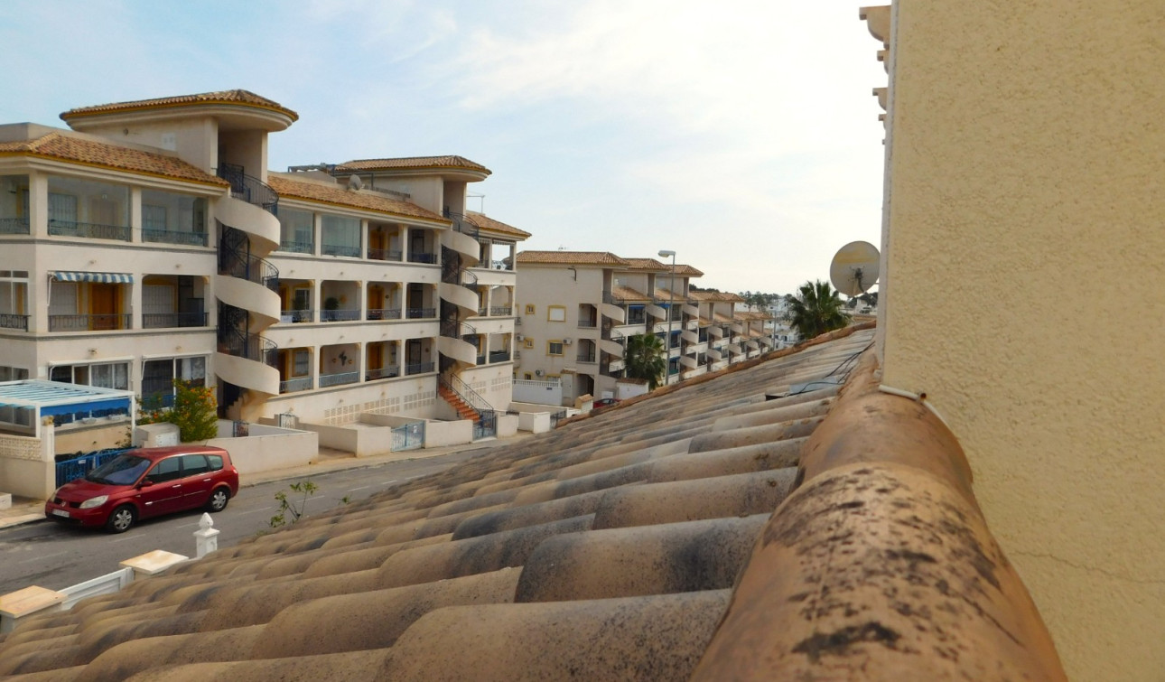 Alquiler a largo plazo - Apartamento / Piso - Villamartín