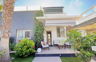 Apartamento / Piso - Reventa - Ciudad Quesada - Pueblo Bravo