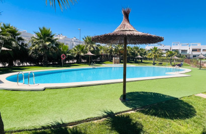 Apartamento / Piso - Reventa - Entre Naranjos - Entre Naranjos - Vistabella Golf
