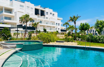 Apartamento / Piso - Reventa - Los Altos - Los Altos