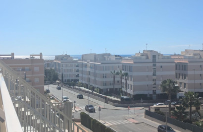 Apartamento / Piso - Reventa - Villamartín - Villamartín
