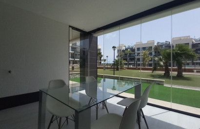 Apartment / Flat - Resale - El Raso - El Raso