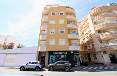 Apartment / Flat - Resale - Torrevieja - Acequion