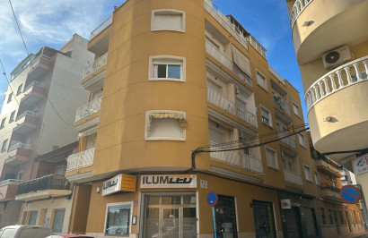 Apartment / Flat - Resale - Torrevieja - Acequion