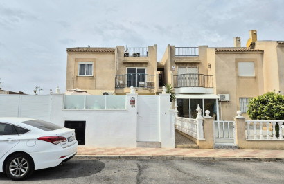 Apartment / Flat - Resale - Torrevieja - La Siesta