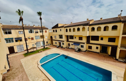 Apartment / Flat - Resale - Torrevieja - Punta Prima