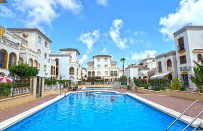 Apartment / Flat - Resale - Torrevieja - Torrelamata - La Mata