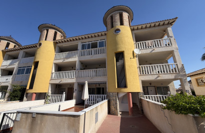 Apartment / Flat - Resale - Villamartín - Villamartín