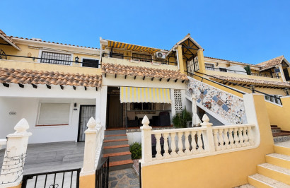Apartment / Flat - Resale - Villamartín - Villamartín