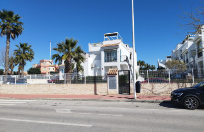 Appartement / Flat - Herverkoop - Torrevieja - Aguas Nuevas