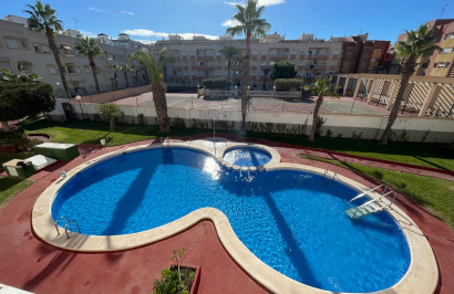 Appartement - Revente - Torrevieja - Comunidad Valenciana