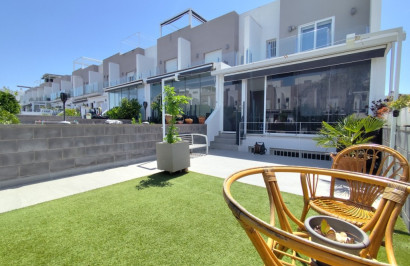 Casa de Pueblo - Reventa - Torrevieja - Torrevieja