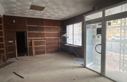 Commercial Unit - Resale - Jacarilla - Jacarilla