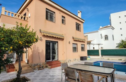 Detached Villa - Resale - Mil Palmeras - Mil Palmeras