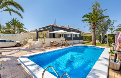 Detached Villa - Resale - Torrevieja - Rocio del Mar