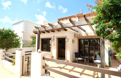 Detached Villa - Resale - Villamartín - Villamartín