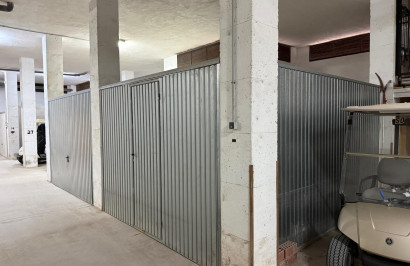 Garage - Herverkoop - Villamartín - Villamartin