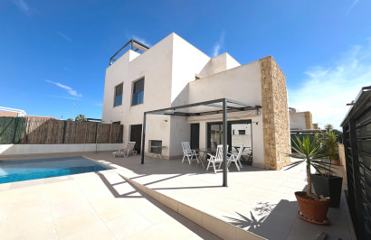 Halfvrijstaande villa - Herverkoop - Ciudad Quesada - Pueblo Bravo