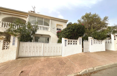 Halfvrijstaande villa - Herverkoop - Ciudad Quesada - Upper Quesada