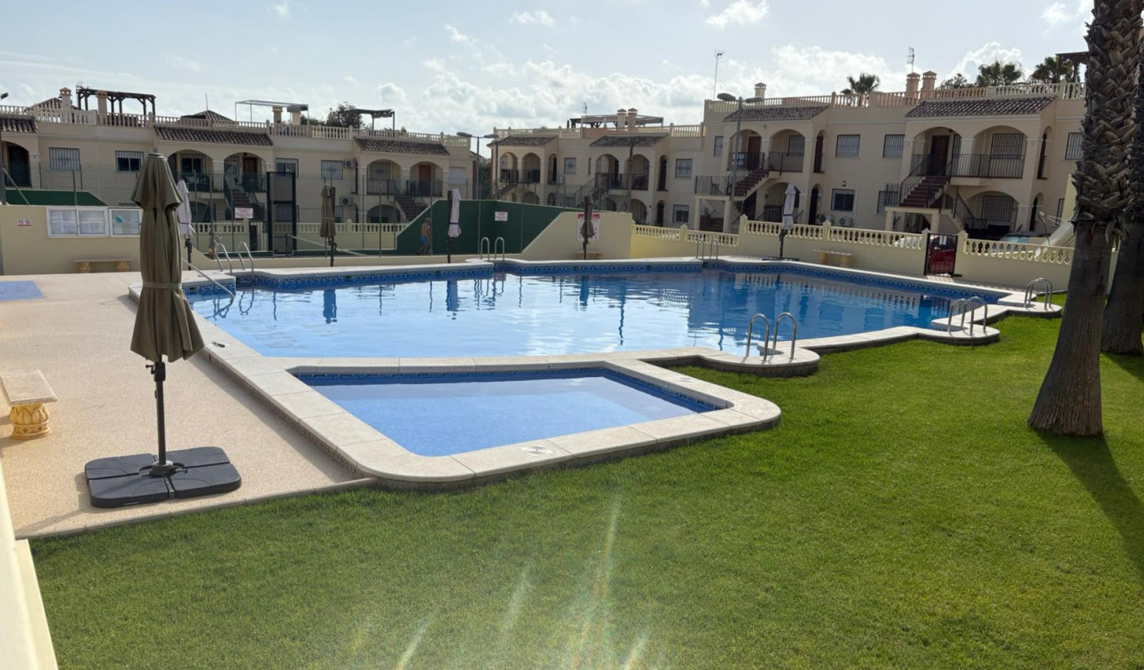 Herverkoop - Appartement / Flat - Algorfa