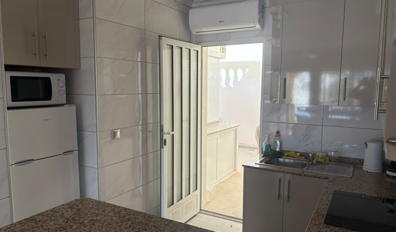 Herverkoop - Appartement / Flat - Algorfa