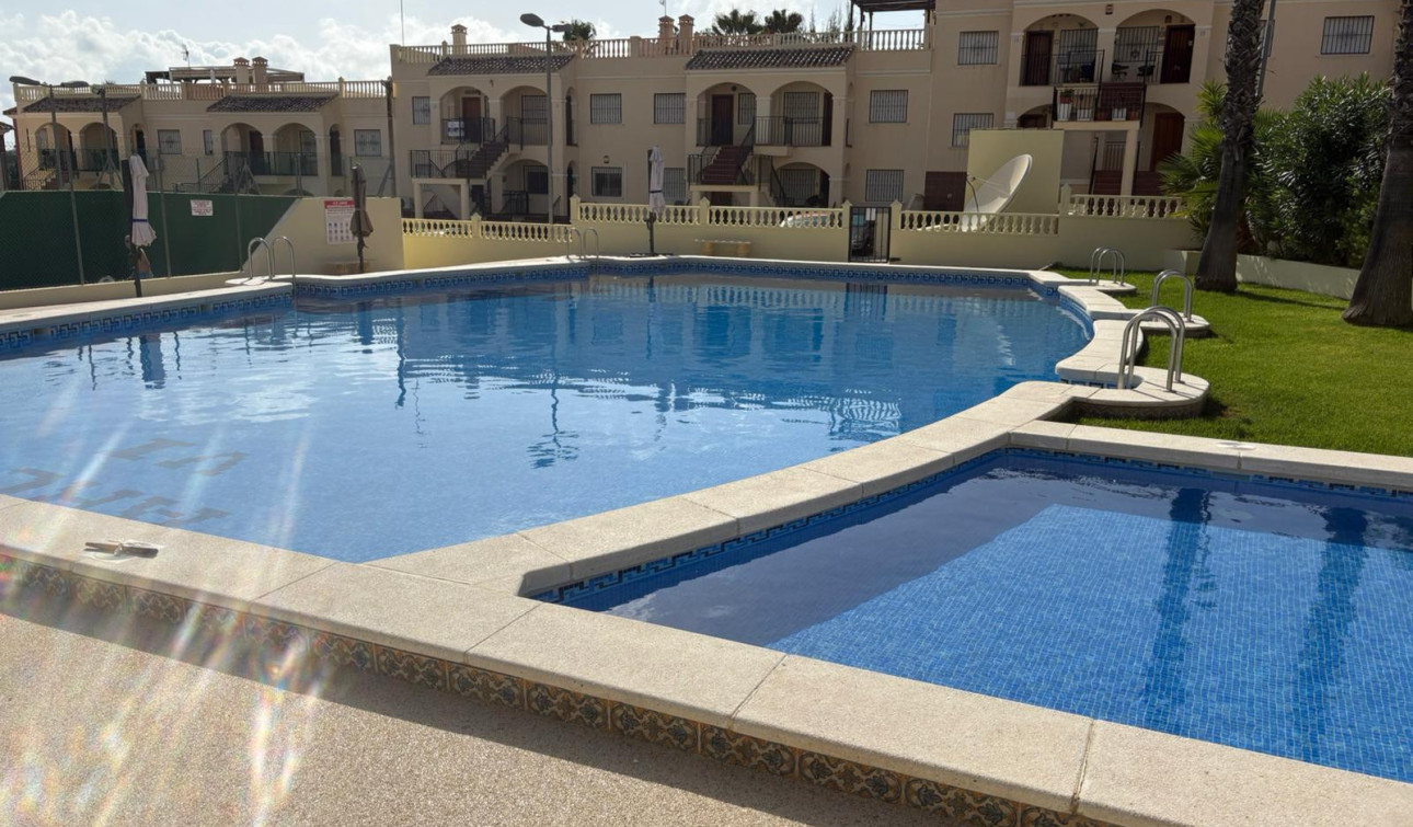 Herverkoop - Appartement / Flat - Algorfa