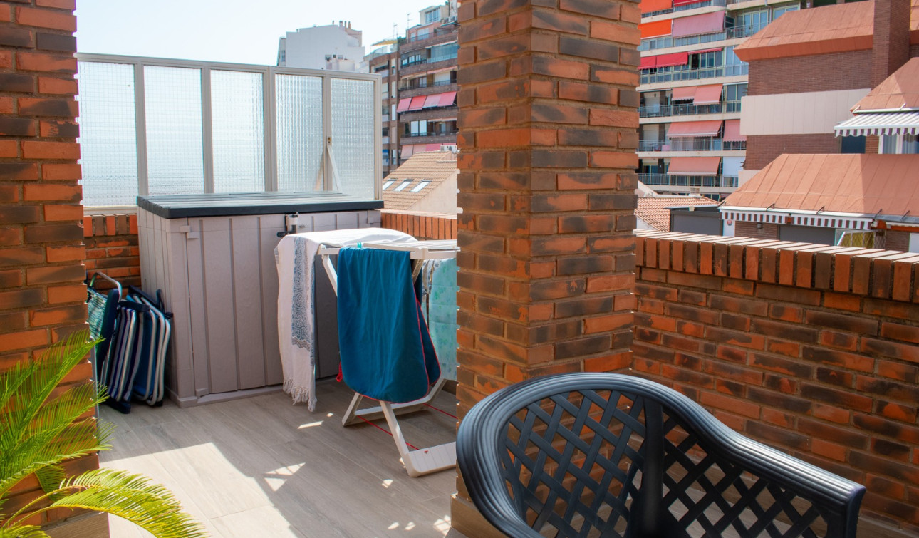 Herverkoop - Appartement / Flat - Alicante - Casco antiguo