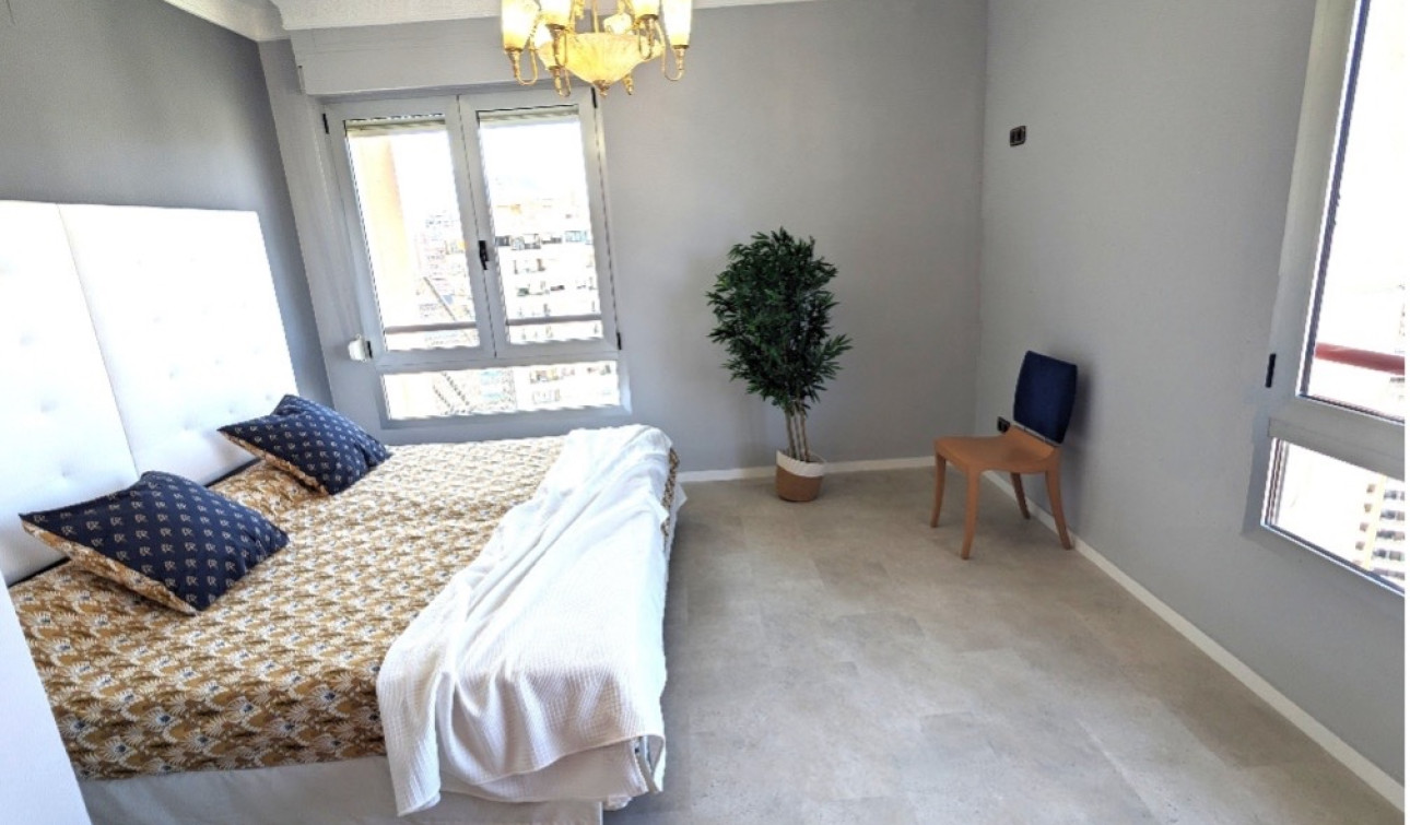 Herverkoop - Appartement / Flat - Benidorm