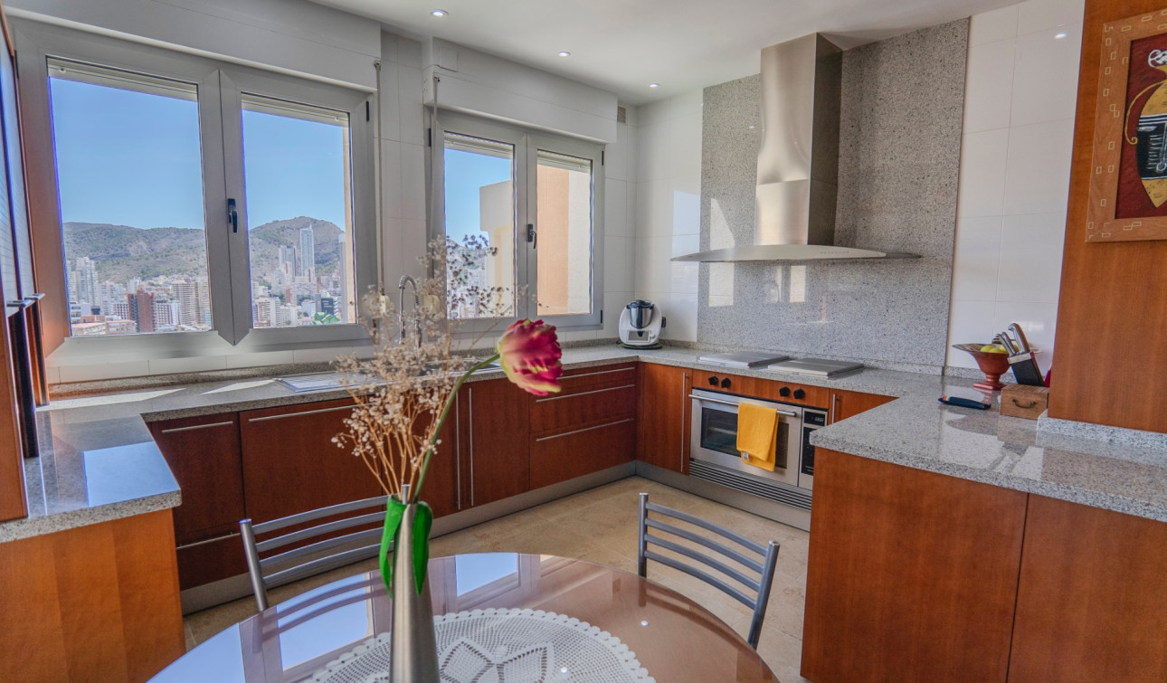 Herverkoop - Appartement / Flat - Benidorm