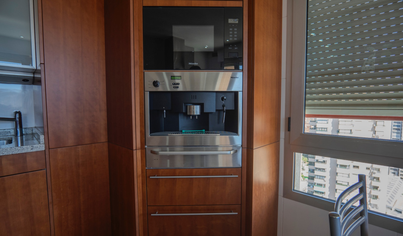 Herverkoop - Appartement / Flat - Benidorm