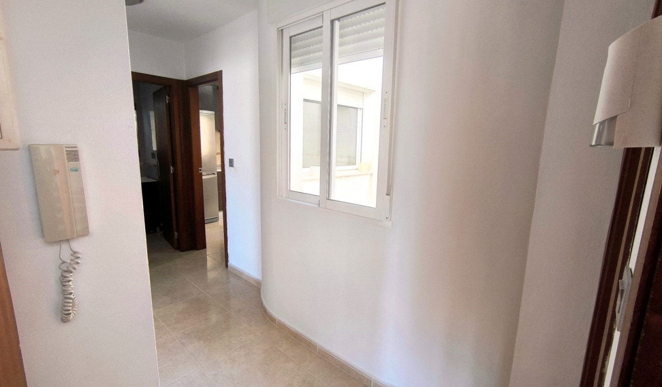 Herverkoop - Appartement / Flat - Benijofar