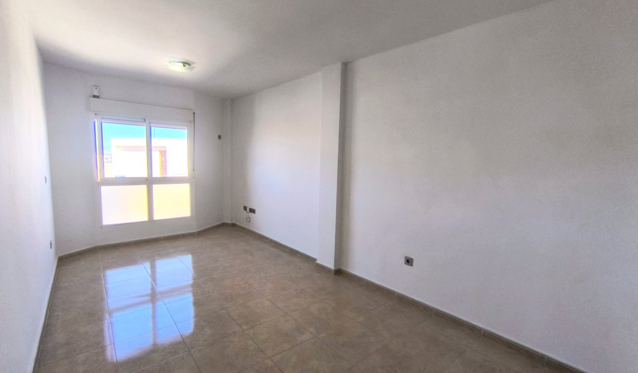 Herverkoop - Appartement / Flat - Benijofar