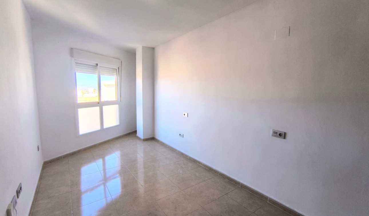 Herverkoop - Appartement / Flat - Benijofar