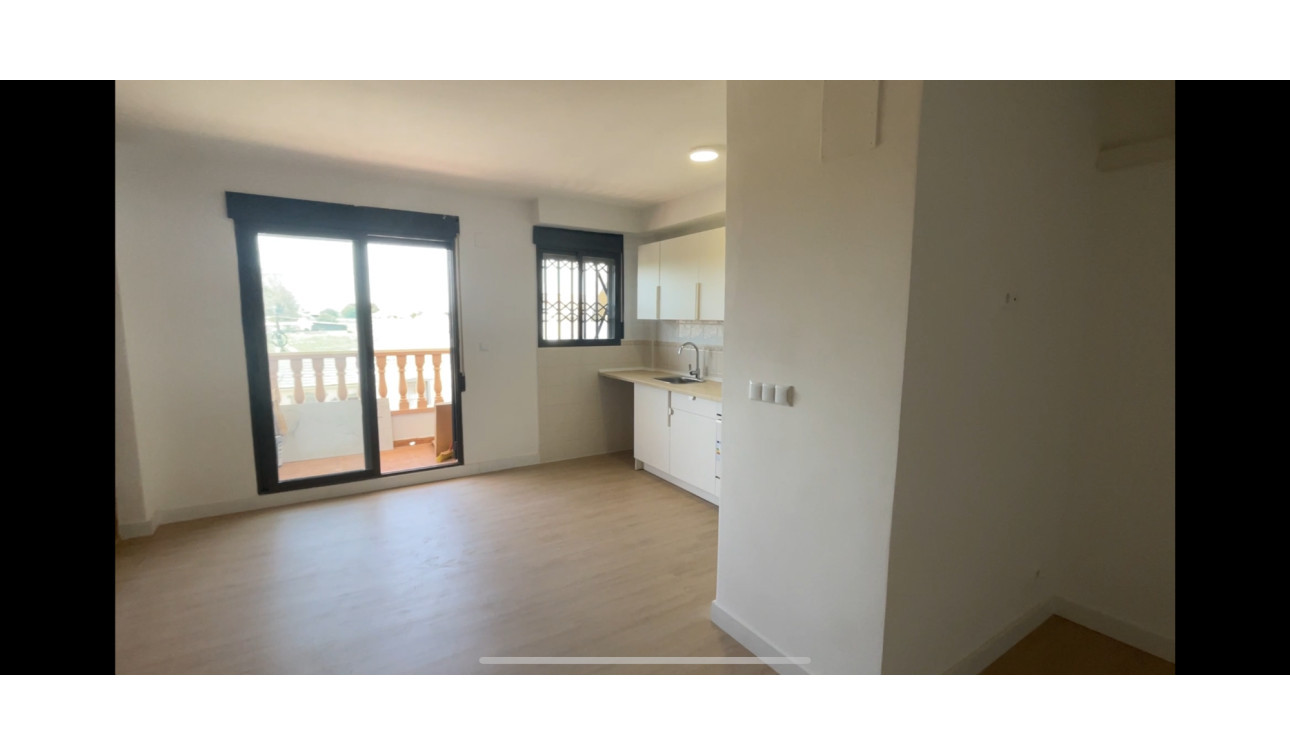 Herverkoop - Appartement / Flat - Daya Nueva