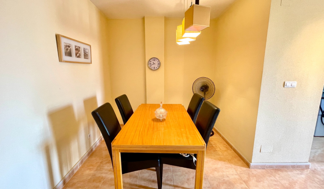 Herverkoop - Appartement / Flat - Daya Nueva
