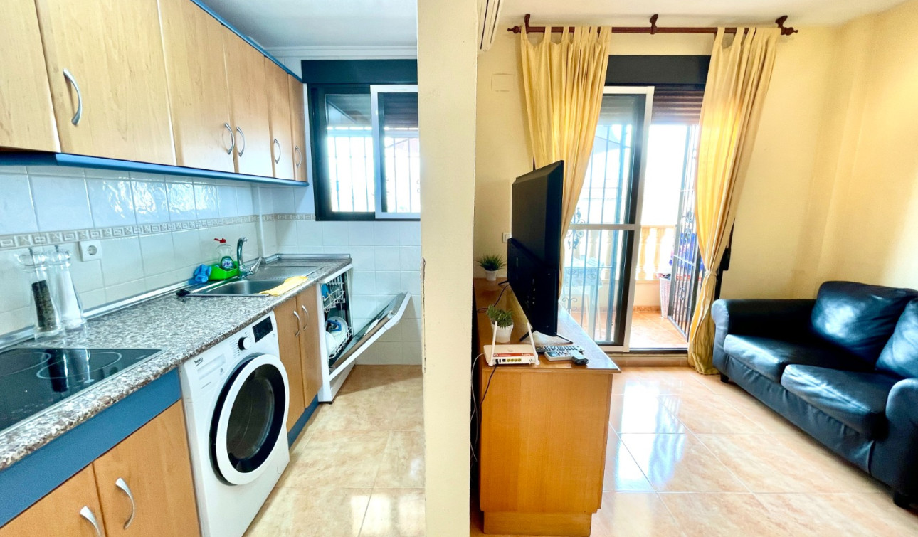 Herverkoop - Appartement / Flat - Daya Nueva