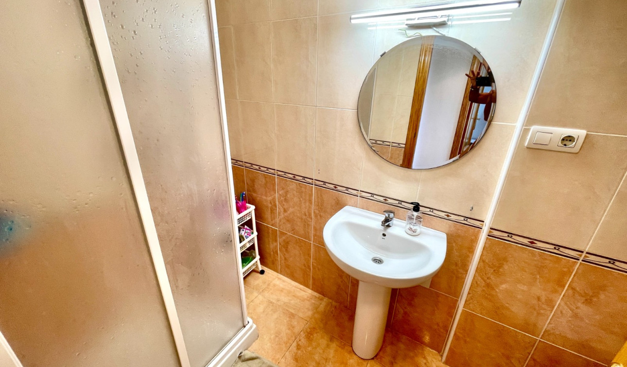 Herverkoop - Appartement / Flat - Daya Nueva