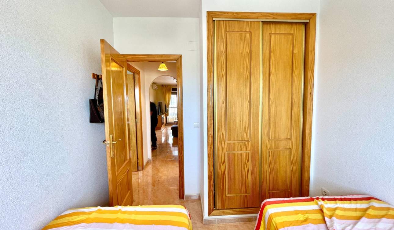 Herverkoop - Appartement / Flat - Daya Nueva