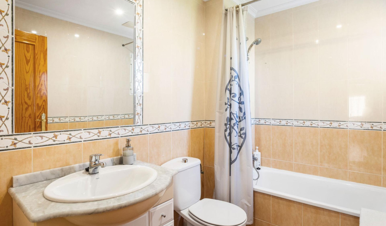 Herverkoop - Appartement / Flat - Dehesa de Campoamor - Campoamor