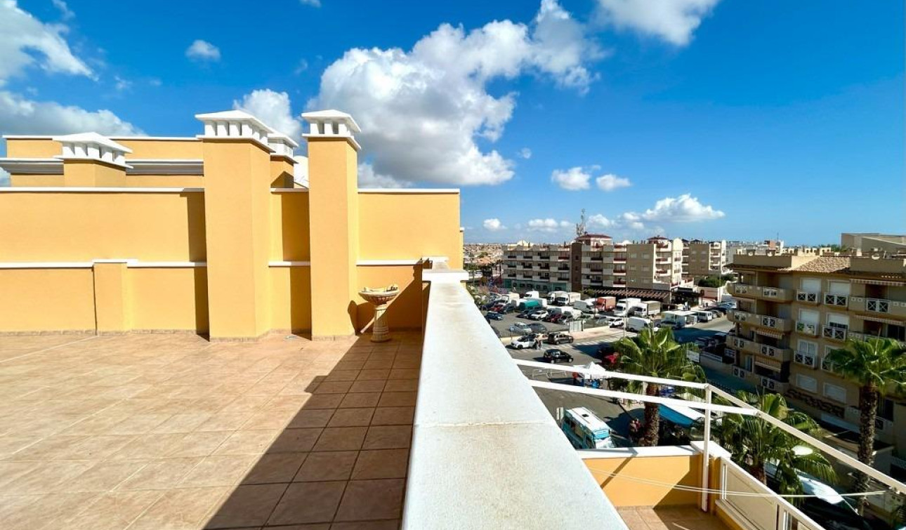 Herverkoop - Appartement / Flat - Dehesa de Campoamor - Campoamor