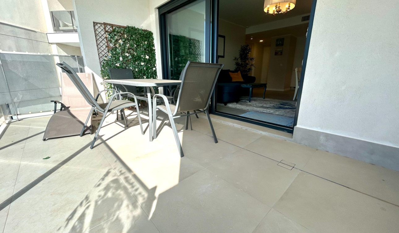 Herverkoop - Appartement / Flat - Dehesa de Campoamor - Campoamor